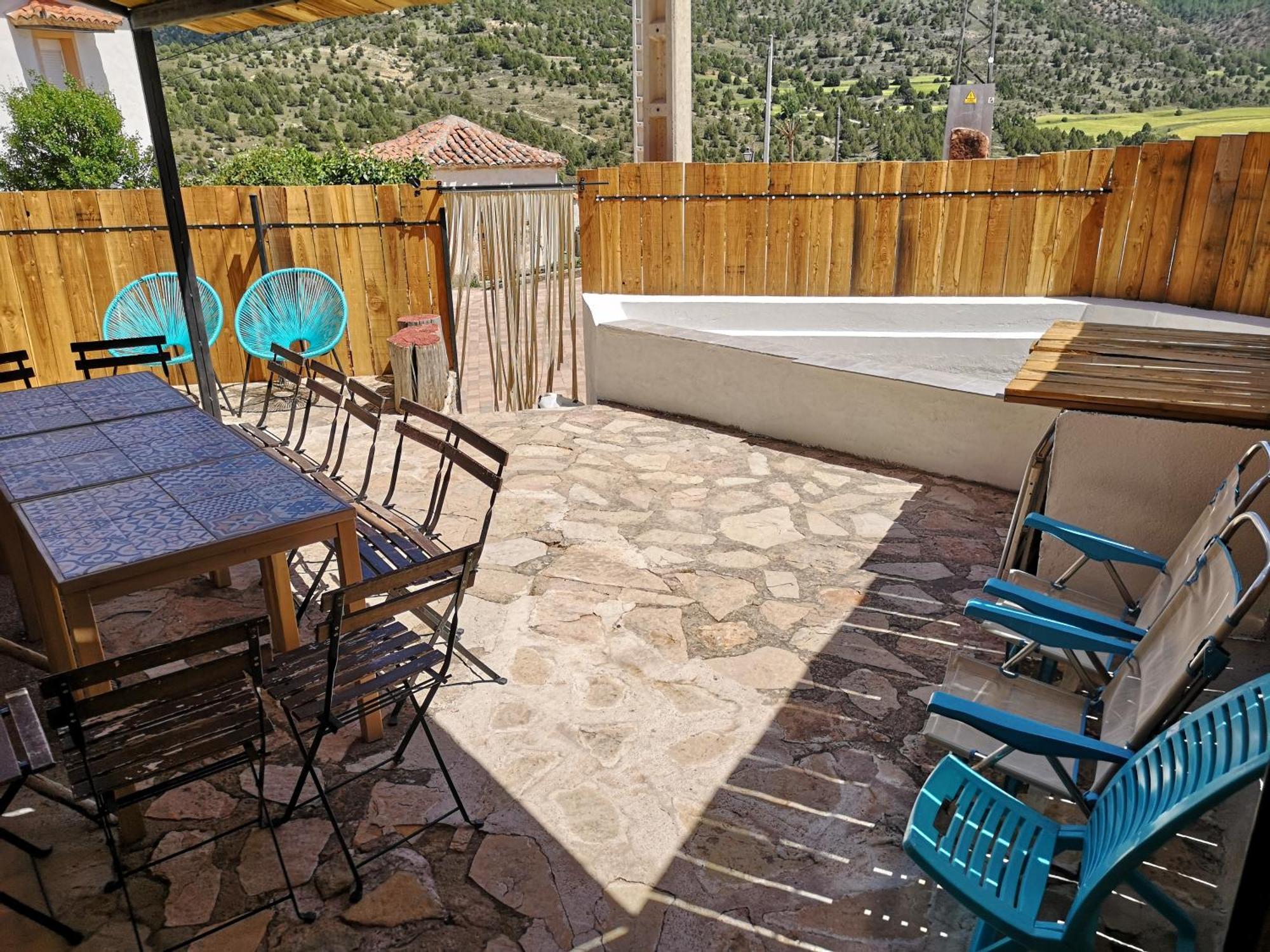 דירות Ablanque La Casa Roja Del Alto Tajo מראה חיצוני תמונה