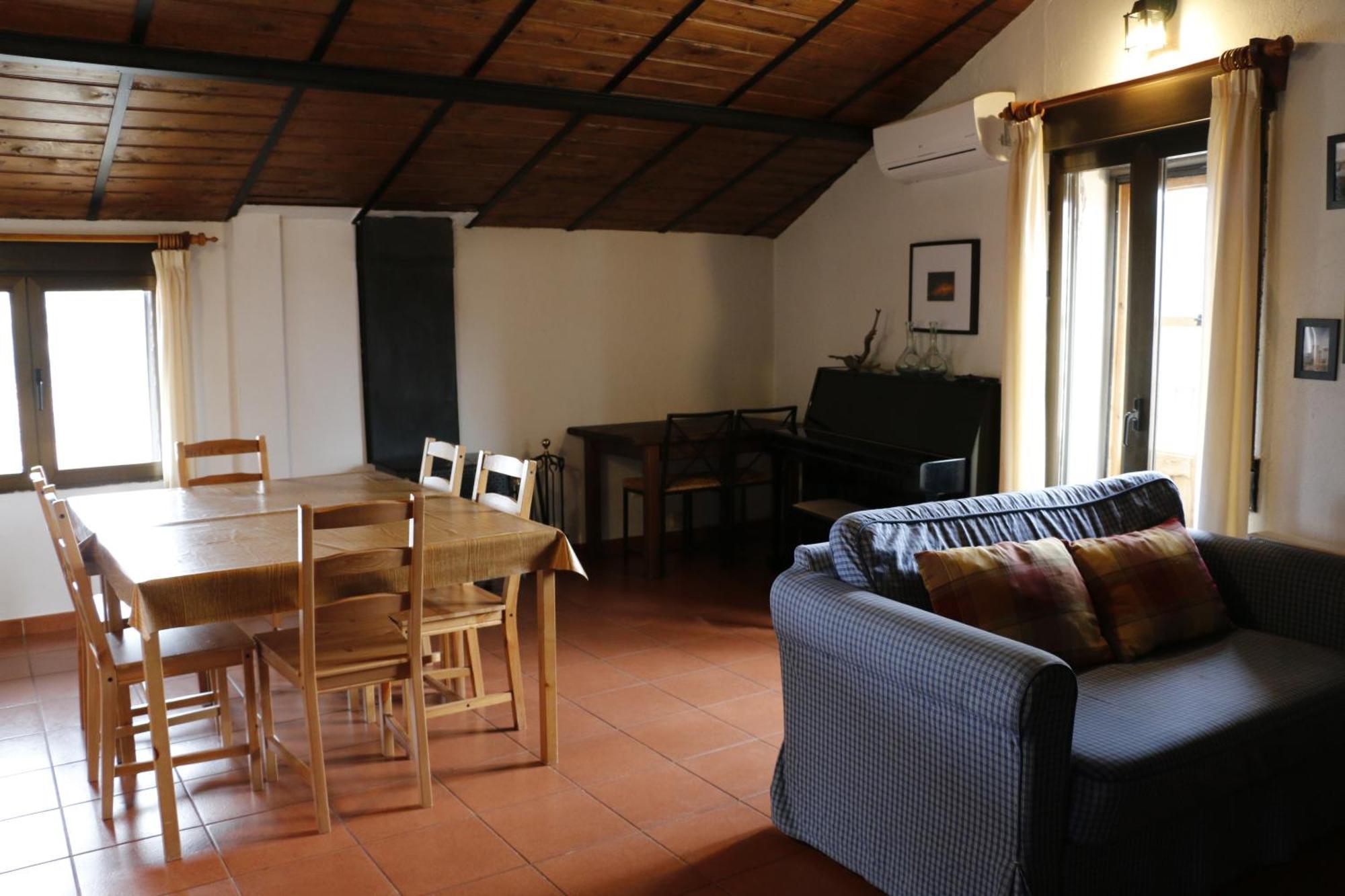 דירות Ablanque La Casa Roja Del Alto Tajo מראה חיצוני תמונה